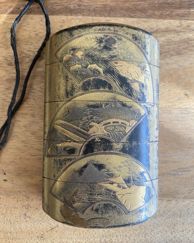 Inro gold maki - inro, lacquer