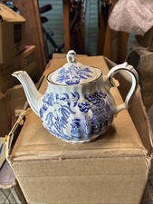 Sadler Blue & White With Gold Edging Tea Pot For A Perfect 2 Cup Pour