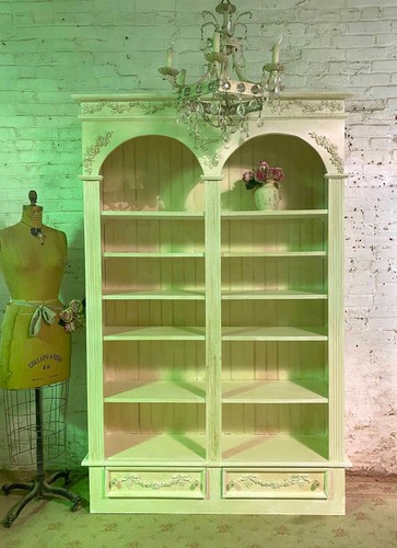 Painted cottage shabby chic - painted,
