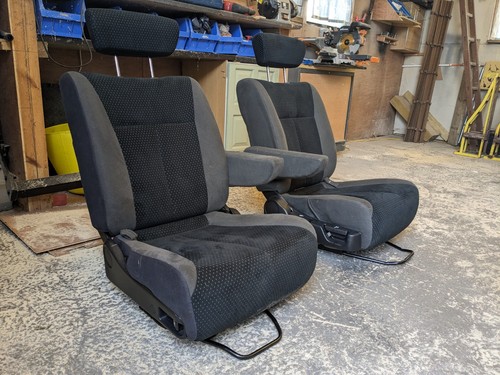 Swivel captain seats t4 - swivel,