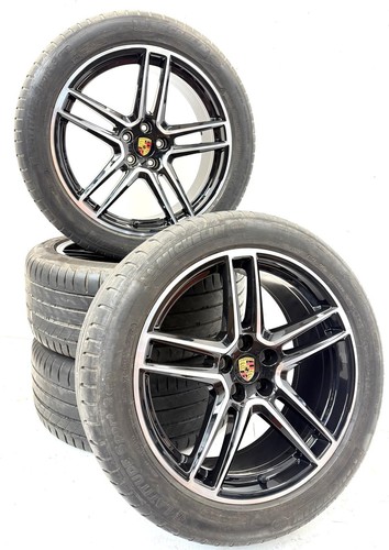 Porsche 95b macan turbo - 95b,