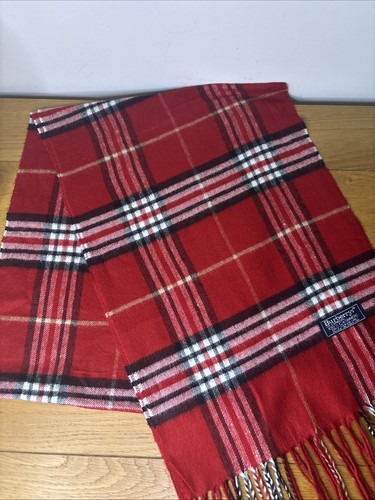 Red burberry scarf a grace - -,
