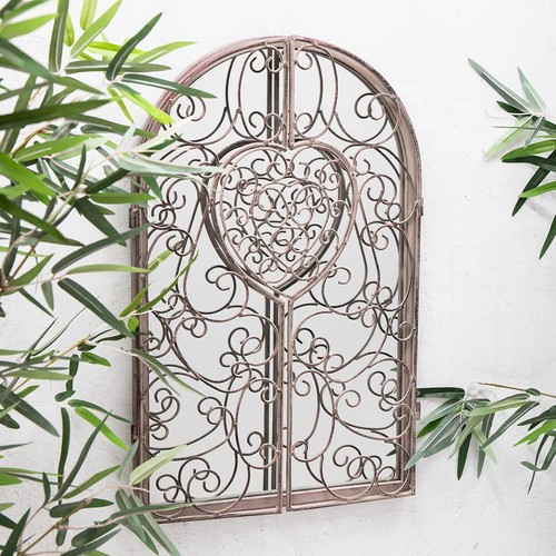 Hanging wall shutter - hanging,