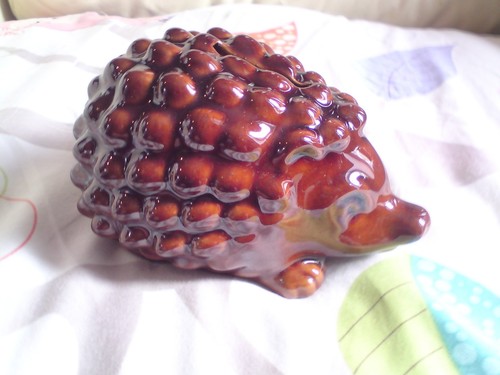 Vintage pottery hedgehog money - vintage,