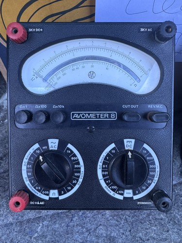 Avometer universal - 8,