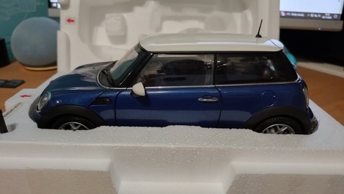 Kyosho mini cooper r56 - 1:18,