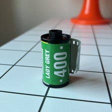 Lomography LOMO Lady Grey B&W