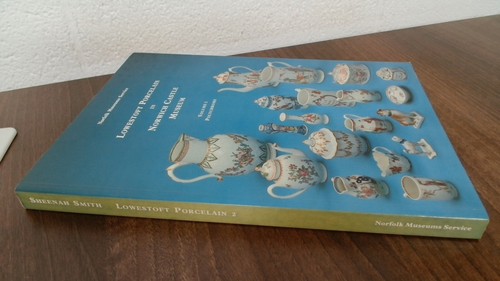 Lowestoft porcelain in - lowestoft,