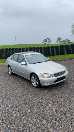Lexus is200 1999 wheel nut - lexus,