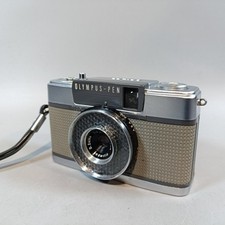 Olympus Pen-EE Vintage Compact
