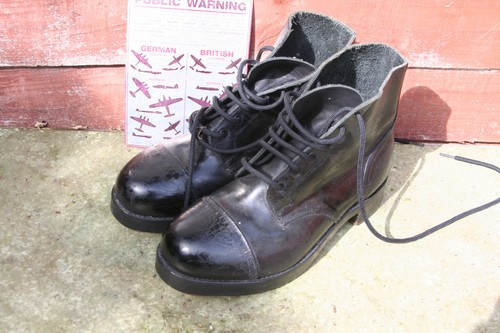 Vintage army boots year - boots,
