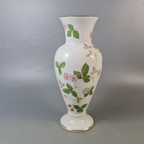 Wedgwood wild strawberry - wedgwood,