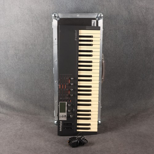 Waldorf blofeld synthesizer - waldorf,