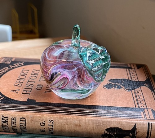 Avondale glass apple - glass,