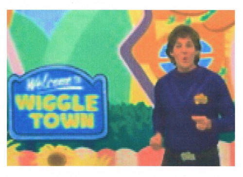 Wiggles compilation disc - wiggles, on