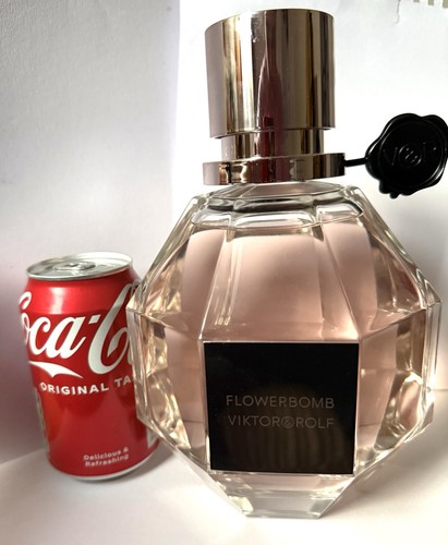 Flowerbomb victor rolf - flowerbomb,