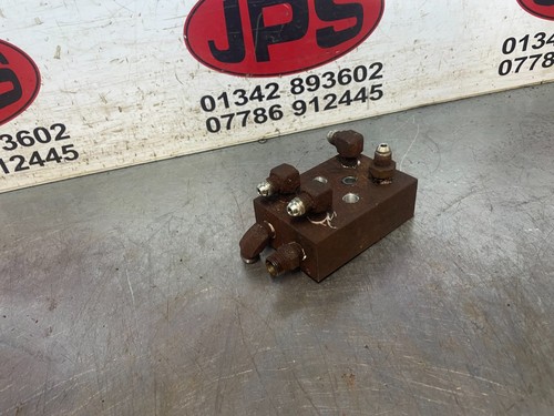 Hydraulic splitter valve - , block