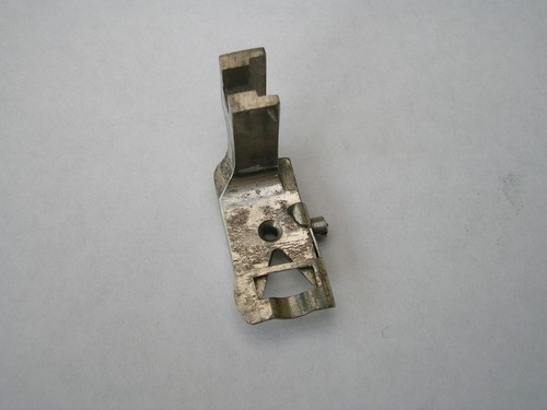 Vintage sewing machine - machine, braider