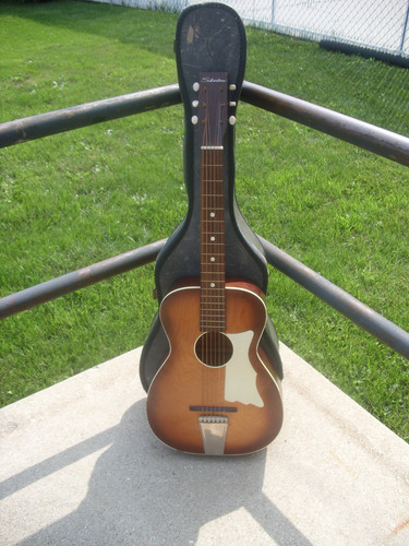 Vintage silvertone parlor - vintage,