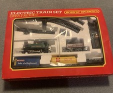 Hornby OO Gauge Great Western Railway Freight Set R.689