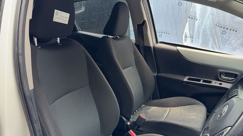 Toyota yaris hybrid - yaris,