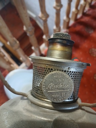 Aladdin model oil lamp - model,