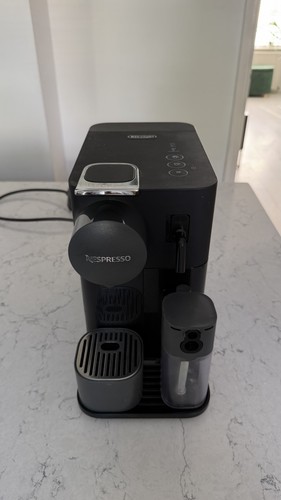 Nespresso lattissima one - nespresso,