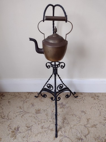 Stunning wrought iron kettle - stunning,