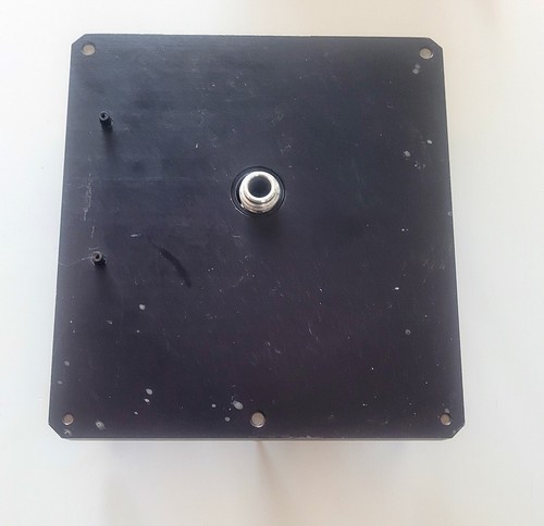 Service plate for - service,