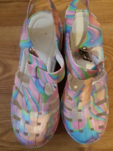 Womens unif sandles size - womens,