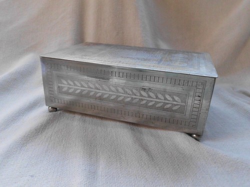 Cigar cigarette storage - cigarette, box