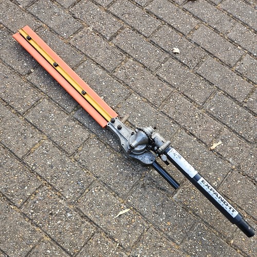 Ryobi expand ahf hedge - ryobi, it