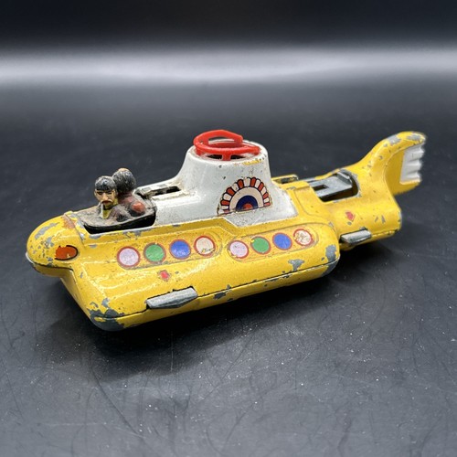 1969 the beatles corgi 803 - corgi,