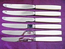 SET OF 6 VINTAGE THOMAS TURNER & CO PLASTIC HANDLE SHEFFIELD STEEL DESSERT KNIVE
