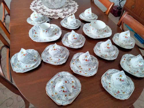 Pretty vintage melba ware - pretty,