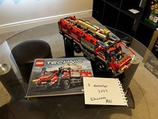 LEGO TECHNIC: Airport Rescue