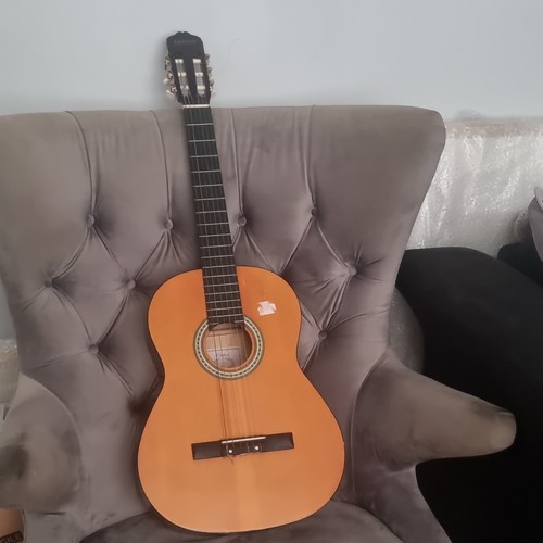 Clifton classical guitar - clifton,