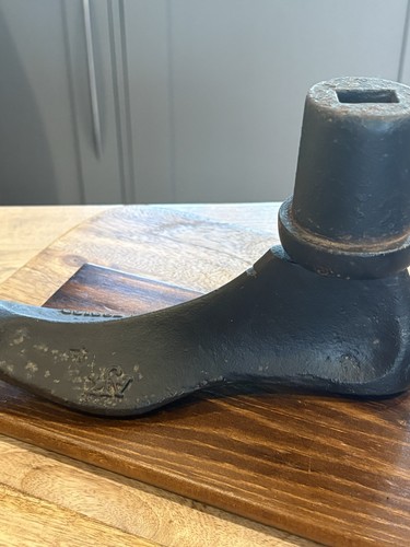 Vintage cobblers shoe - vintage, last