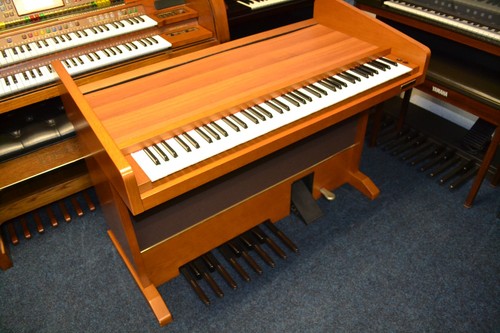Orla traditionale organ - orla,