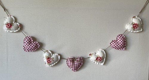 Heart garland bunting laura - bunting,