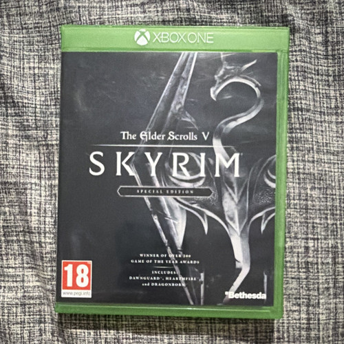 The elder scrolls skyrim - elder,