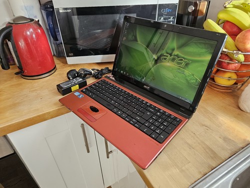 Red acer aspire 5750 - red, core