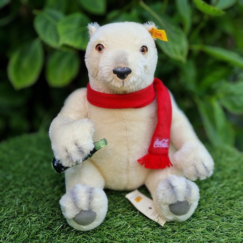 Once loved coca cola - bear, by