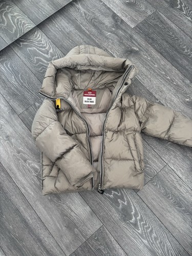 Parajumpers age - age, 10