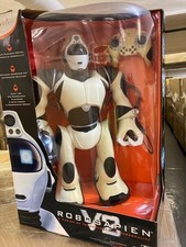 robosapien v2 wowwee still in the box not opened 