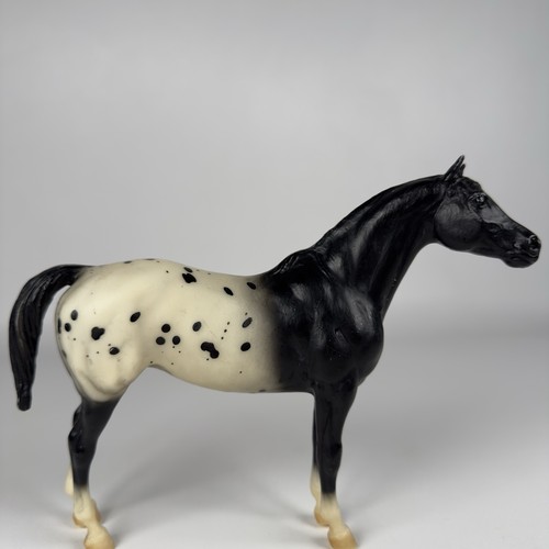 Breyer 884 pantomime pony - #884,