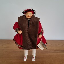 Peggy Nisbet Vintage