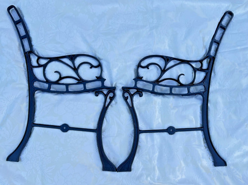 Vintage cast iron - cast,