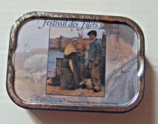 box of sardines 2004 Les
