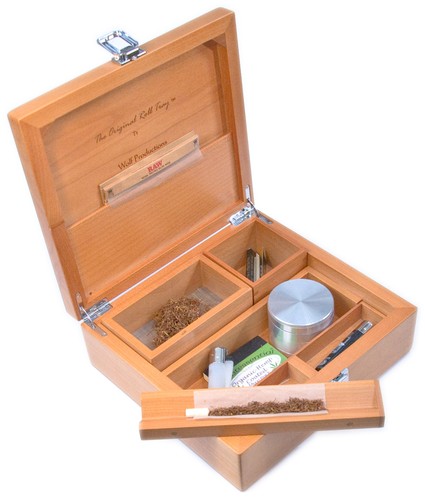 Large wooden rolling box - large,